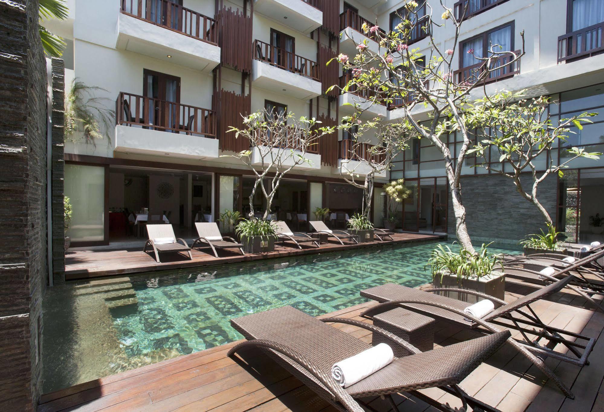 D'Primahotel Seminyak מראה חיצוני תמונה