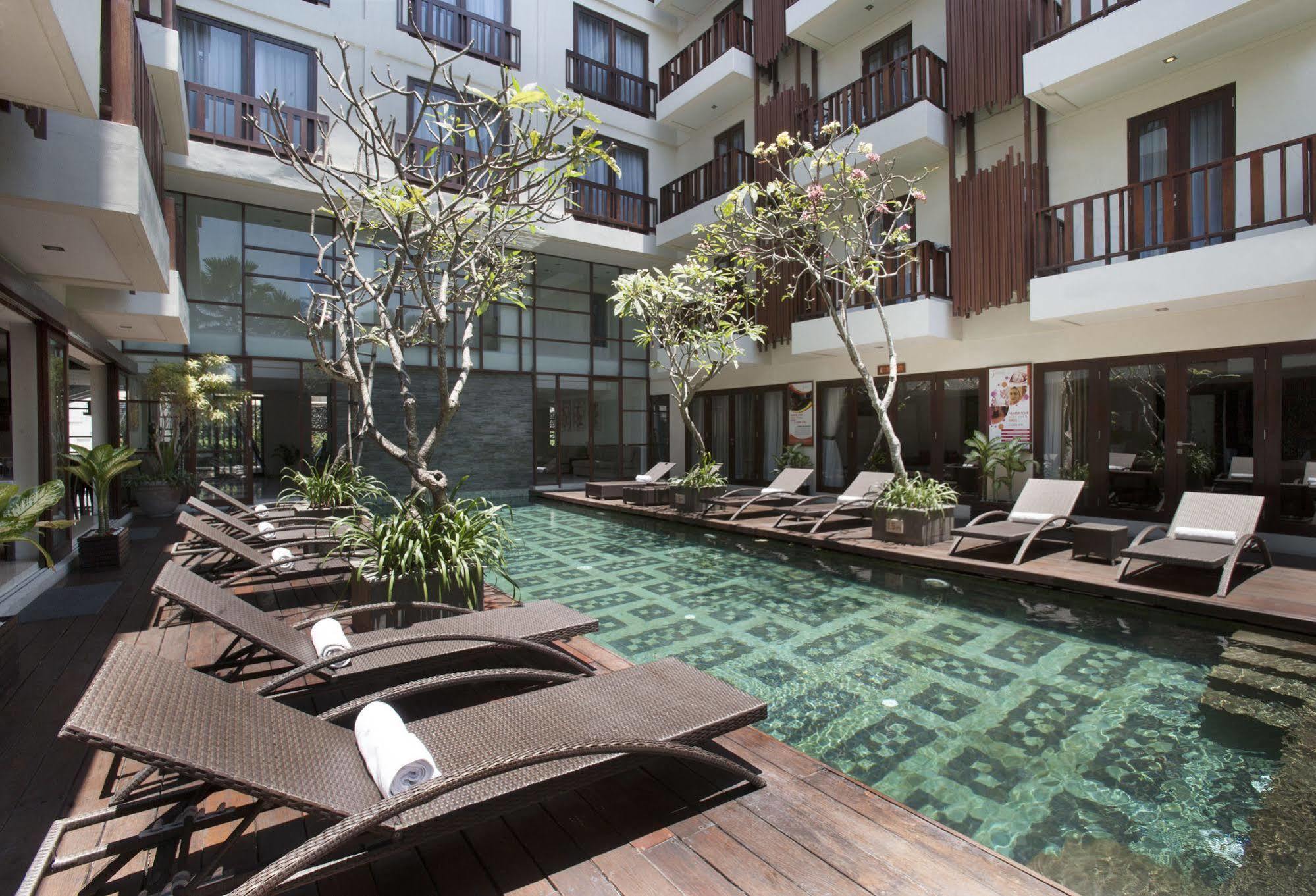 D'Primahotel Seminyak מראה חיצוני תמונה